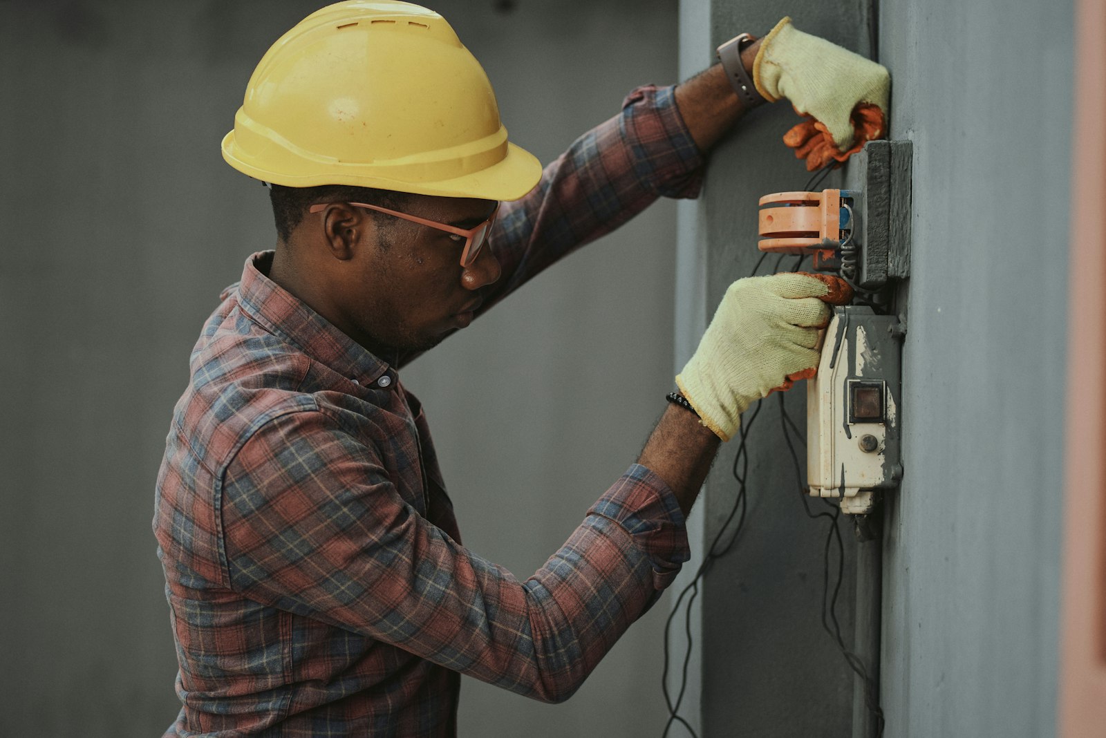 Certified electrical installation and testing